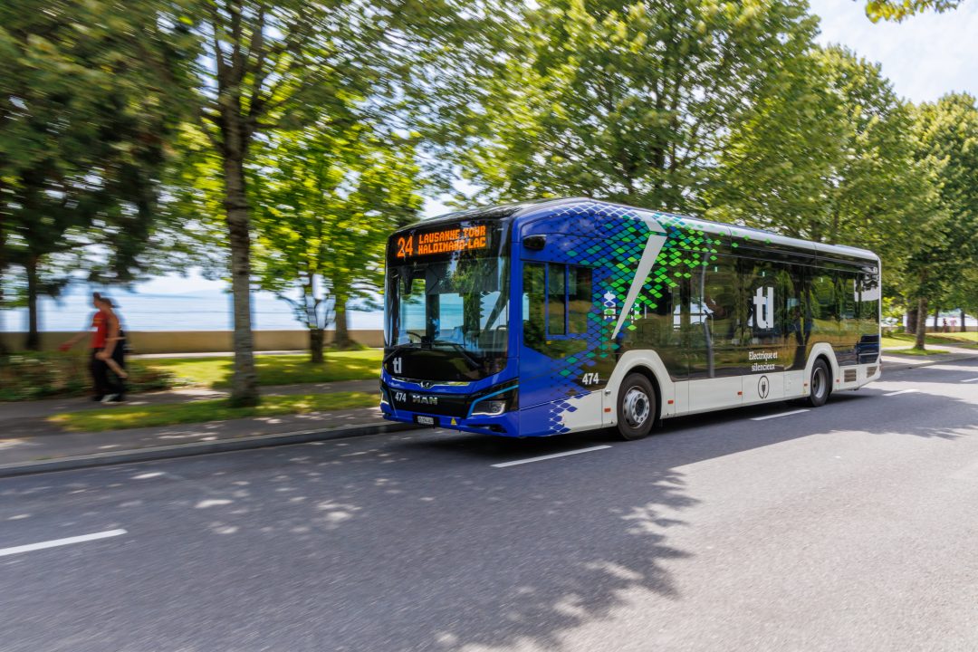 e-bus tl: Electrique et silencieux